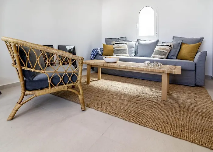 San Pedro - Terrace By Costarentals - Ref M29